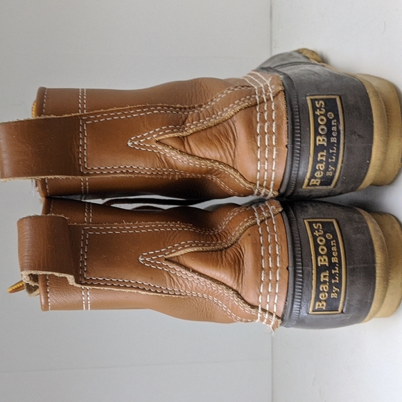 L.L. Bean Duck Boot, 8" brown size 9 narrow - Picture 4 of 6
